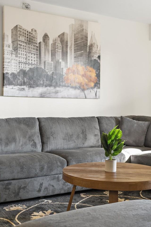 175 Freeman St #1240302P - Photo 2 of 23