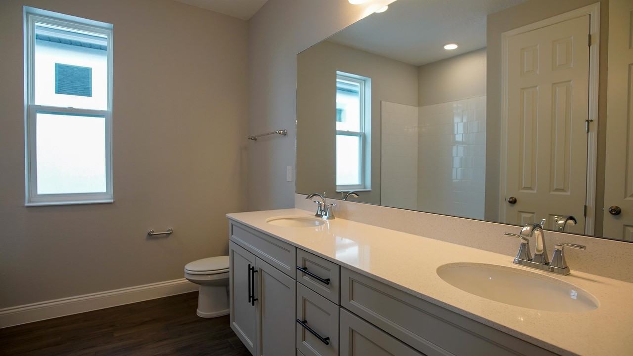 12182 Eastmoor Dr - Photo 6 of 46