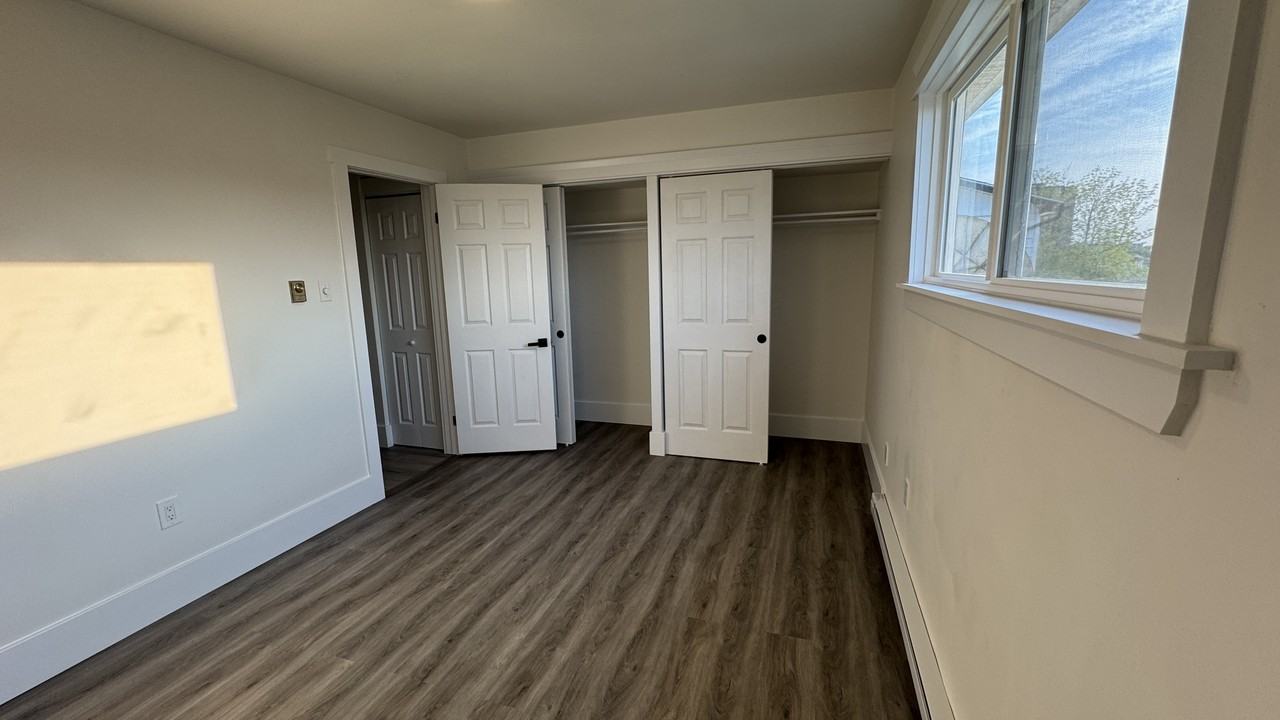 359 Prince Albert Road - Photo 2 of 11