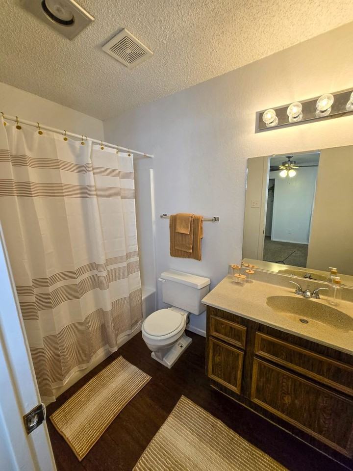 Jackson Square - Photo 6 of 12