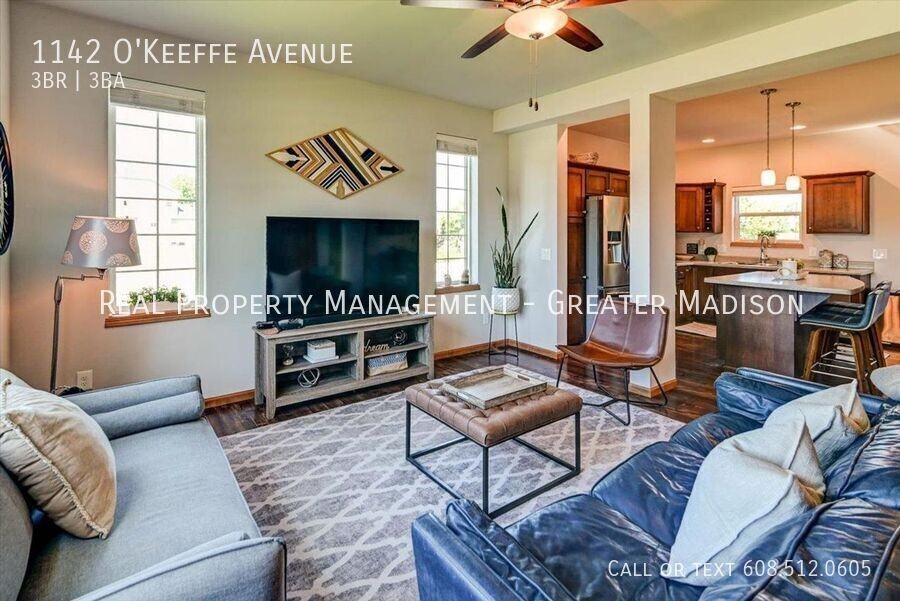 1142 Okeeffe Ave - Photo 2 of 45