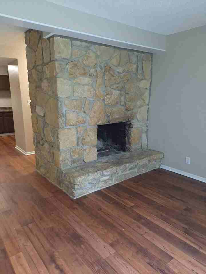Quail Creek Apts. - Photo 4 of 8