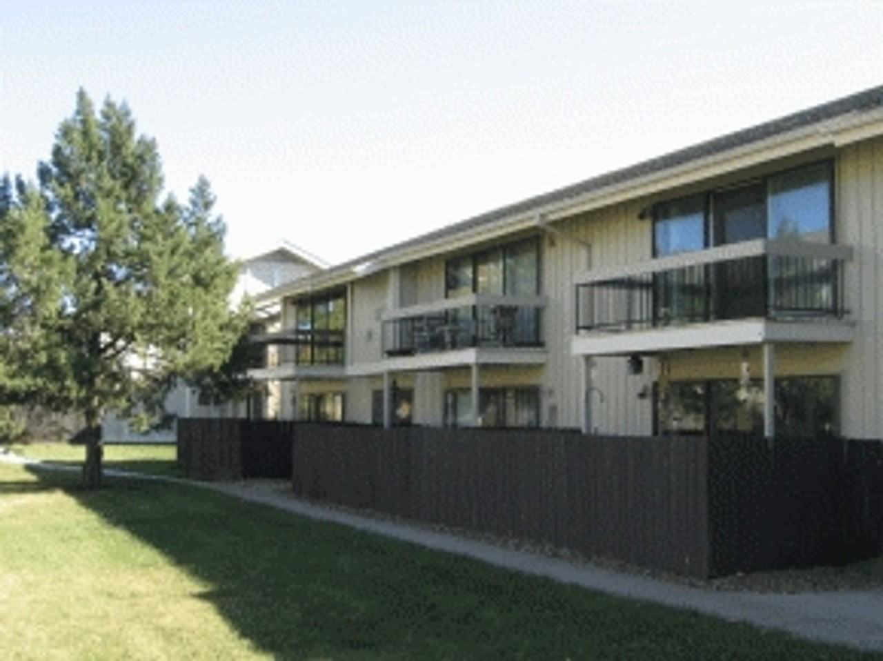 Quail Creek Apts. - Photo 7 of 8