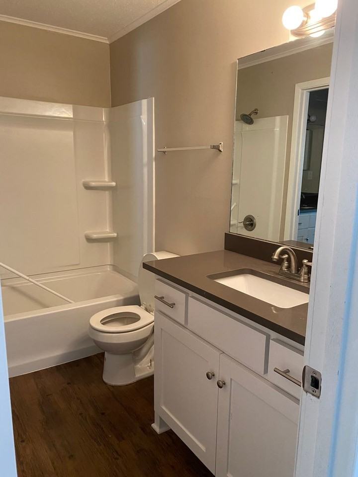 Quail Creek Apts. - Photo 6 of 31