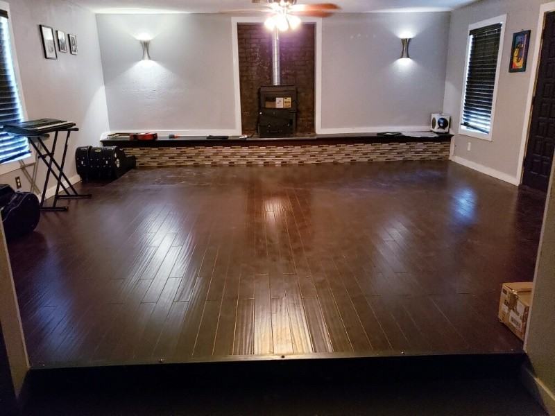 1231 Kendalia Ave - Photo 4 of 6