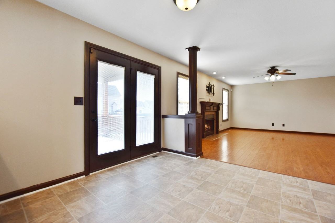1240 Chinook Cir - Photo 7 of 28