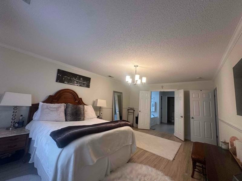 136 Linden Rd - Photo 2 of 28