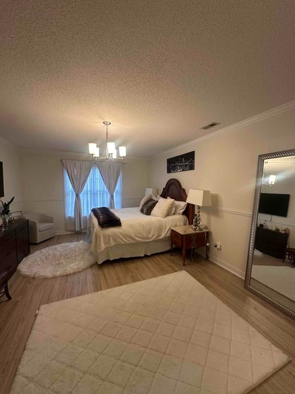 136 Linden Rd - Photo 7 of 28