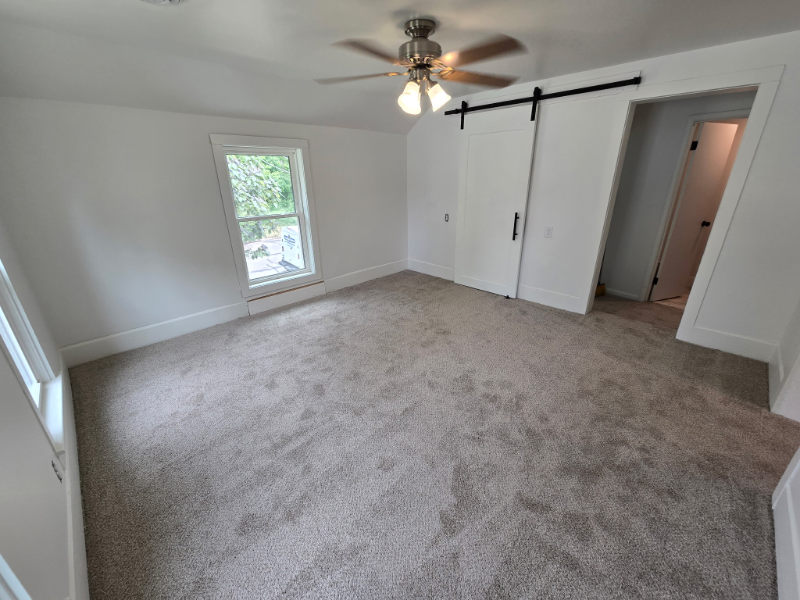 540 Dunkirk Ave #2 - Photo 3 of 8