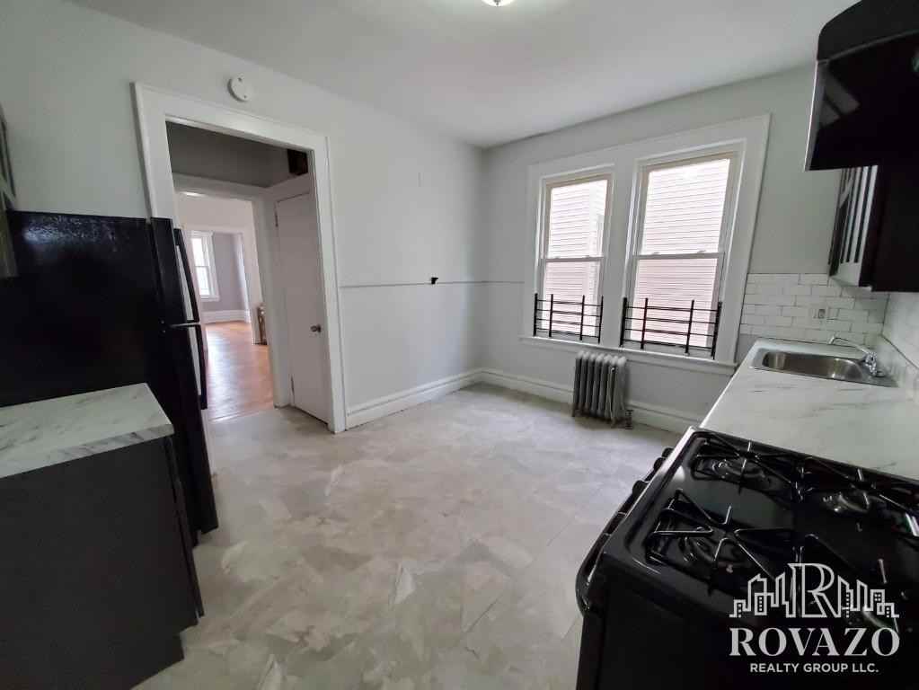 81 Montgomery Avenue #2 - Photo 3 of 8