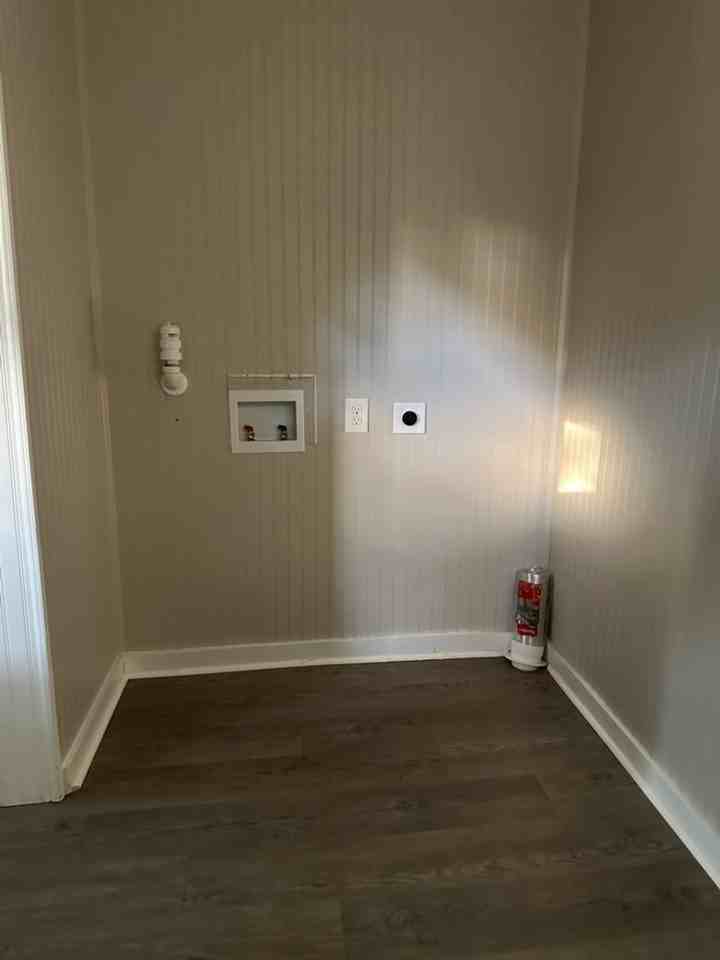 1114 Commerce Dr - Photo 6 of 8