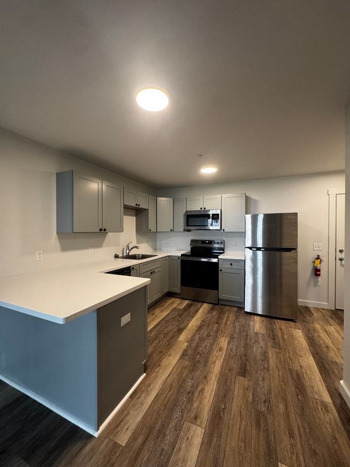 4 Gordon Lane - Photo 2 of 15