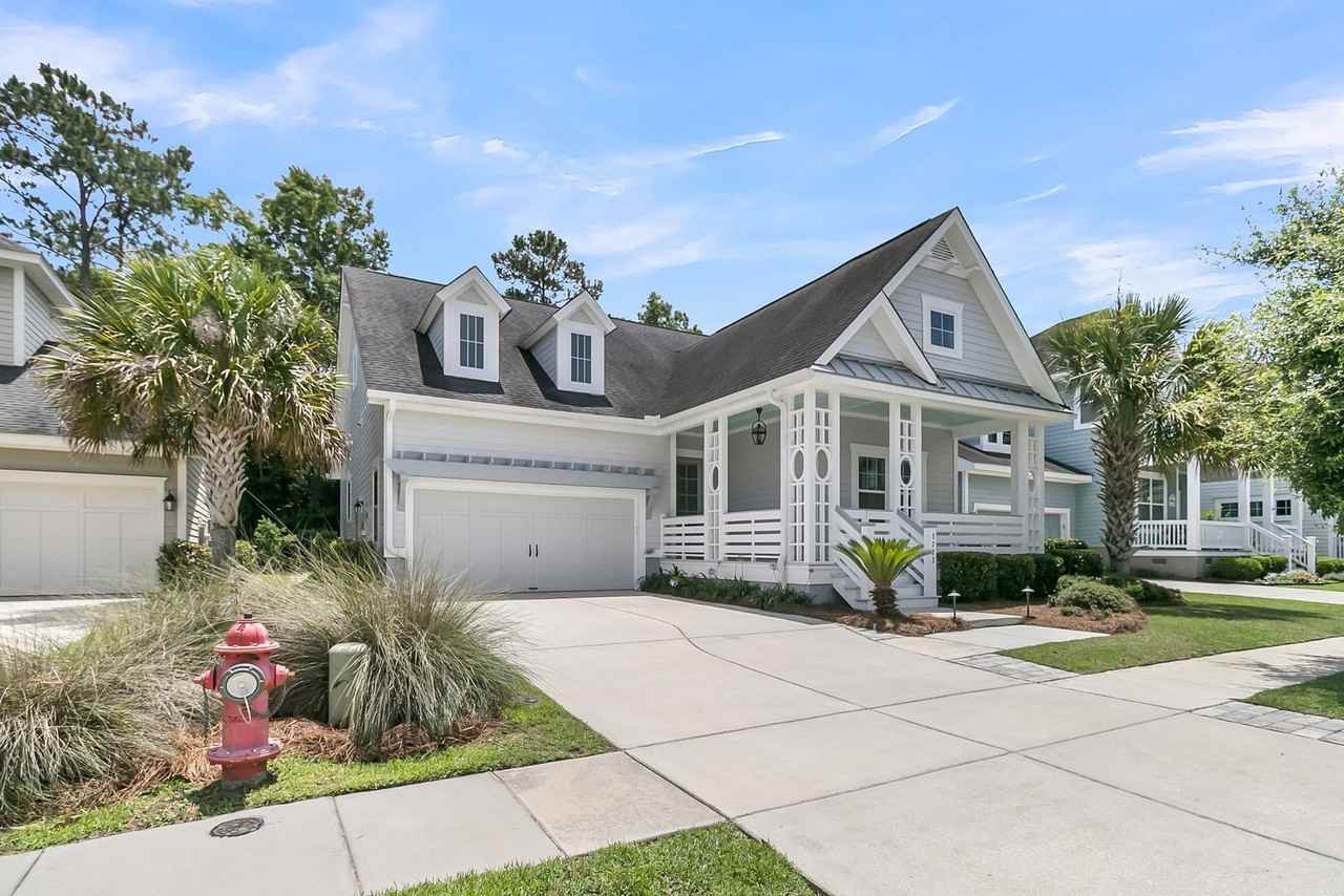 3773 Maidstone Dr - Photo 2 of 50