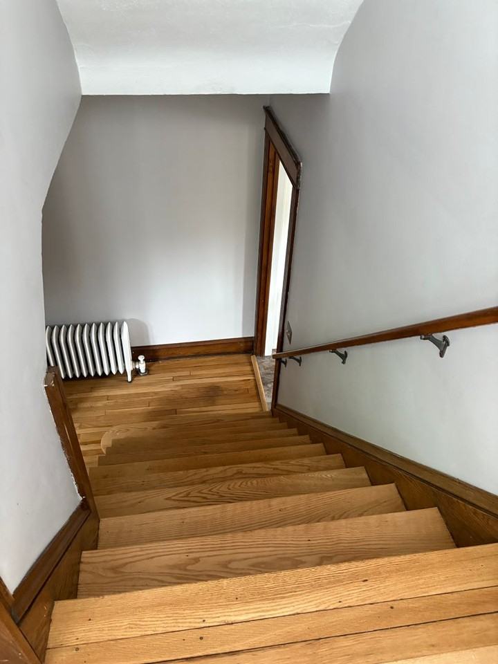 1181 Virginia Avenue - Photo 4 of 26