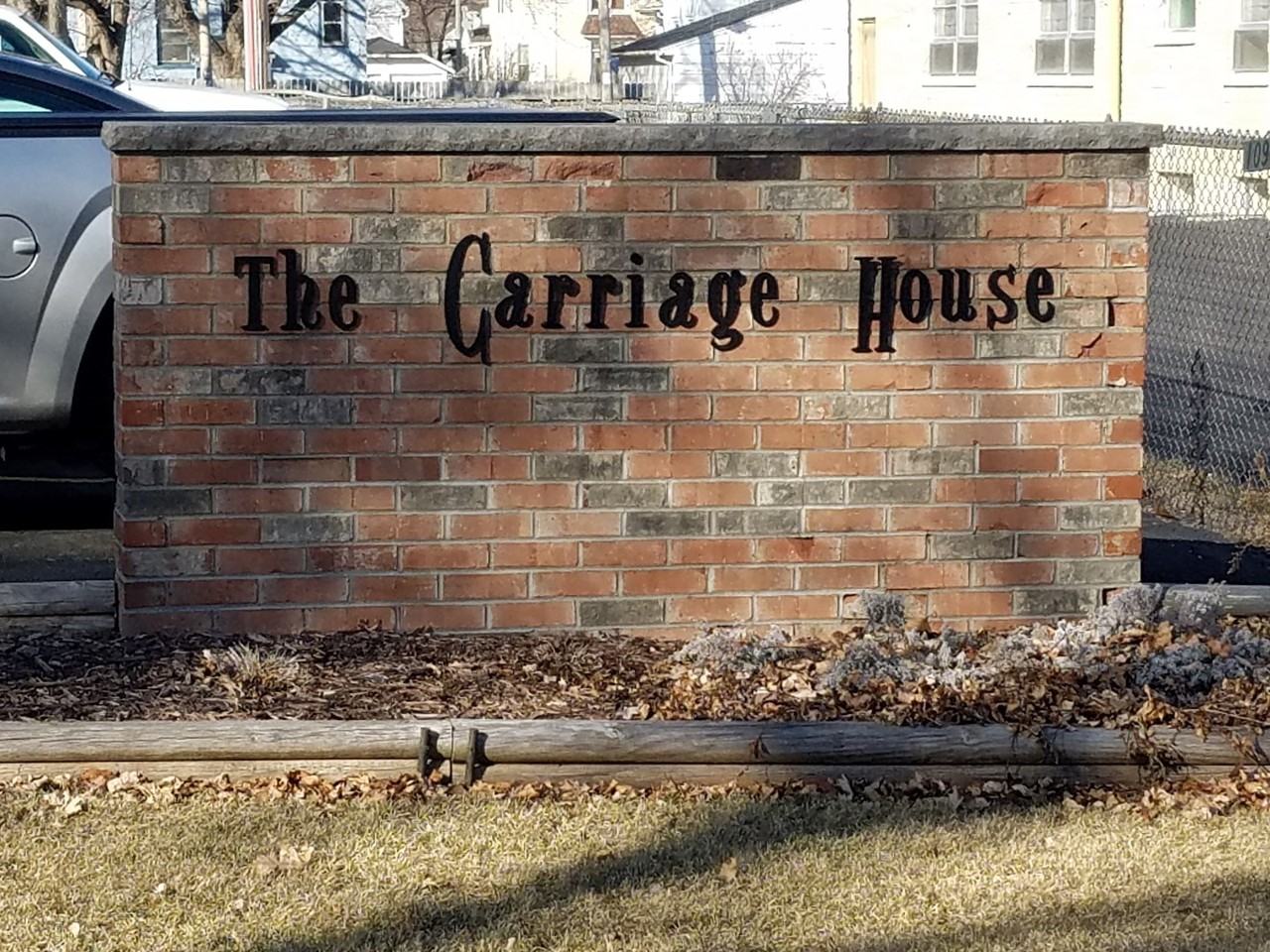 Division Apartments - Photo 2 of 15