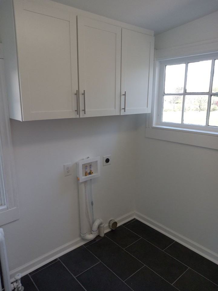 1000 S Broad St - Photo 3 of 29