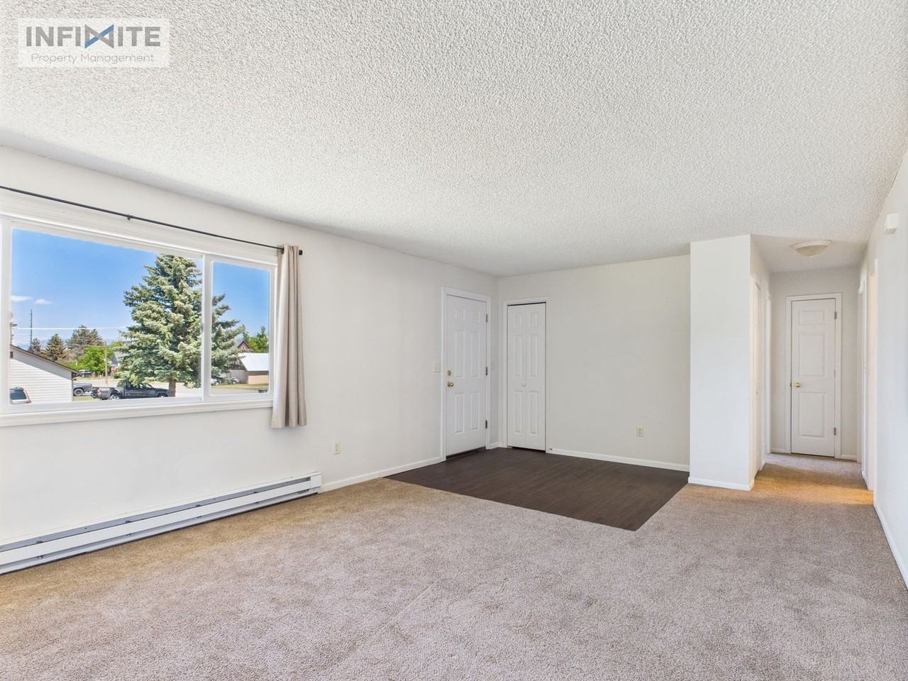90 Custer Ave #A - Photo 3 of 10