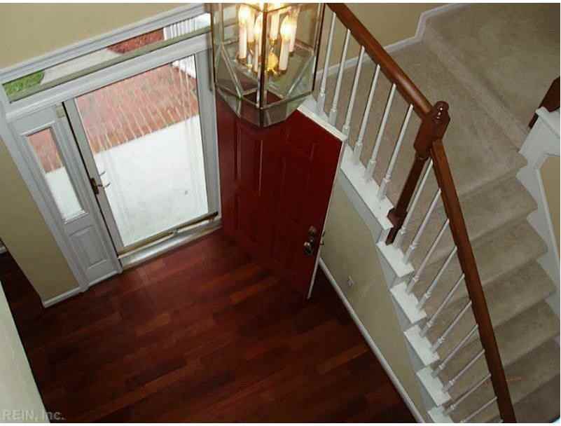 1001 New Mill Dr - Photo 3 of 26