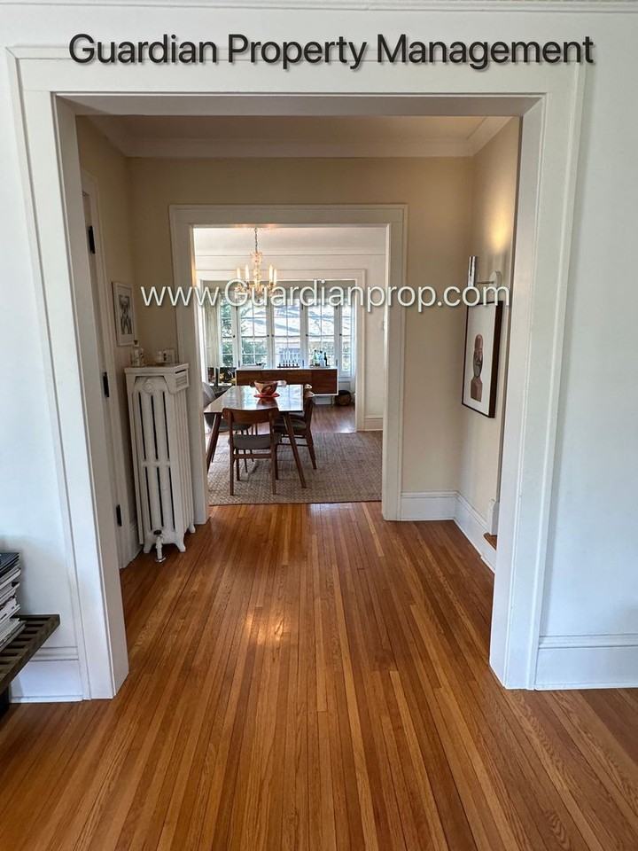 2736 Upton Ave S - Photo 6 of 30