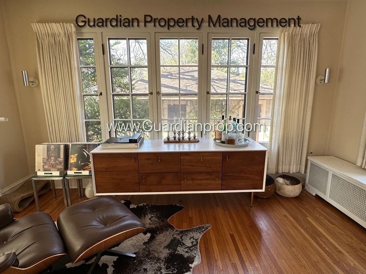 2736 Upton Ave S - Photo 7 of 30