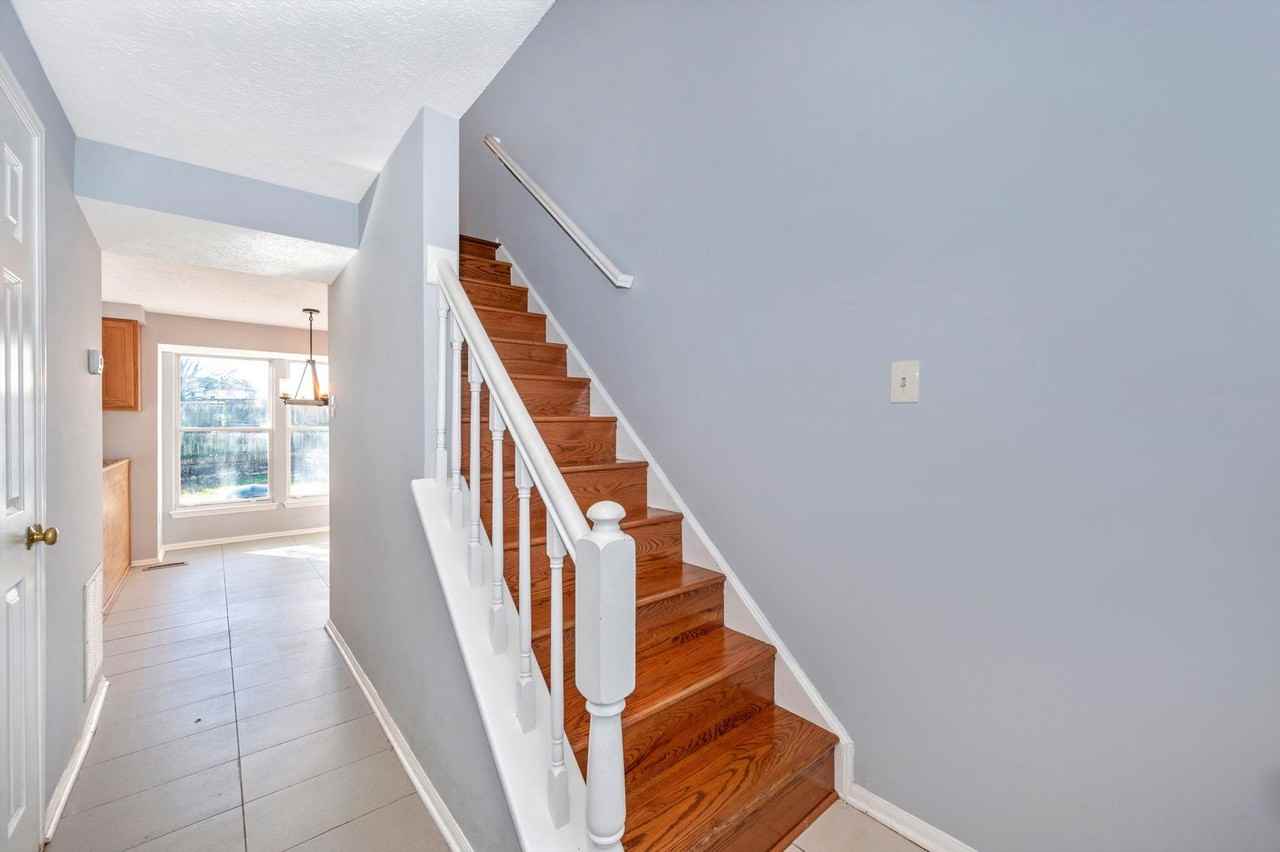 1309 Danberry Dr - Photo 3 of 34