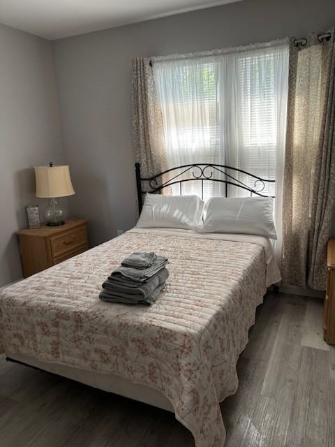 282 Lyons Ave #B - Photo 2 of 4