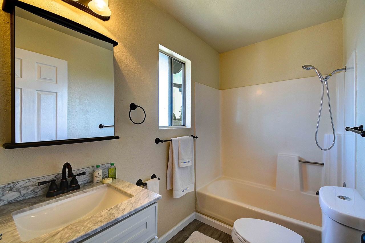 2355 Fairfield Avenue #26