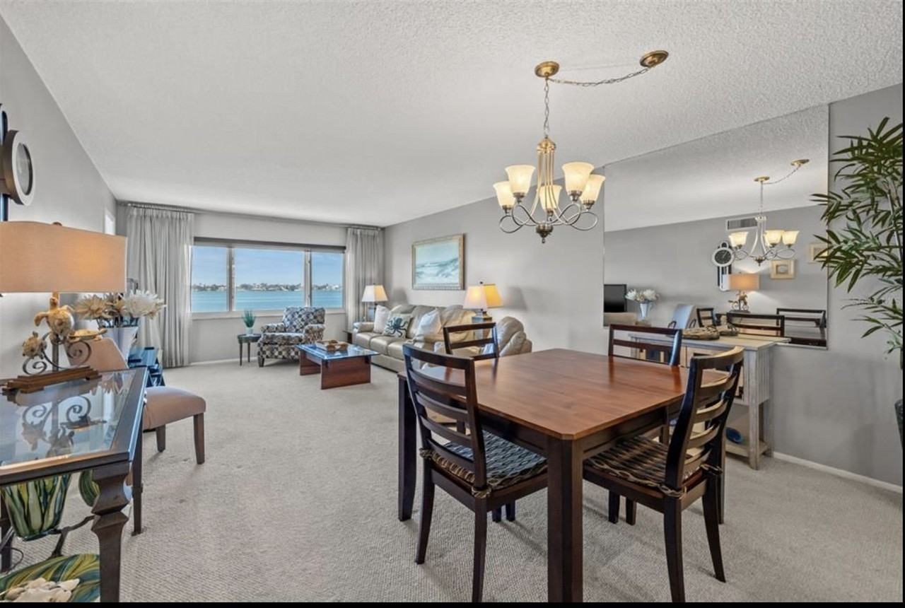 4750 Cove Cir #302 - Photo 5 of 14