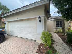 639 Nw Stanford Ln #639 - Photo 1 of 1