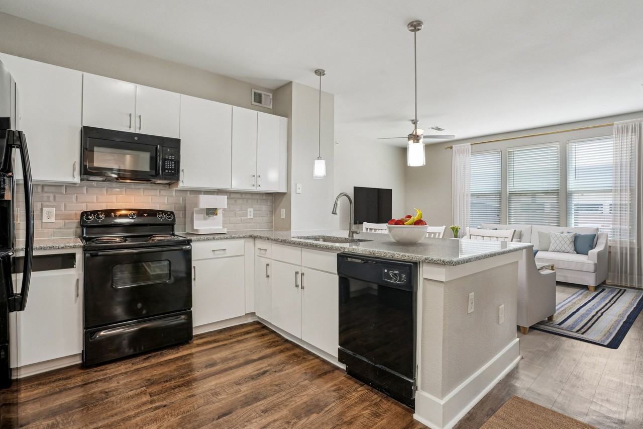 Highline Urban Lofts - Photo 3 of 50