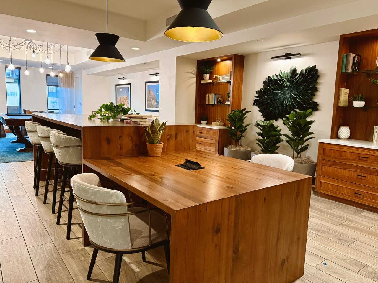 Sentral Old Town - Photo 3 of 34