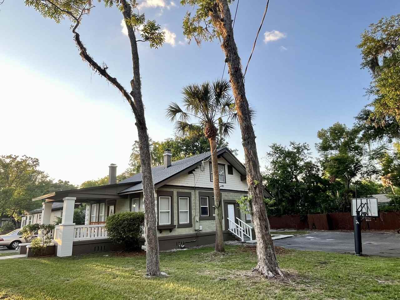 Basswood St - Photo 6 of 15