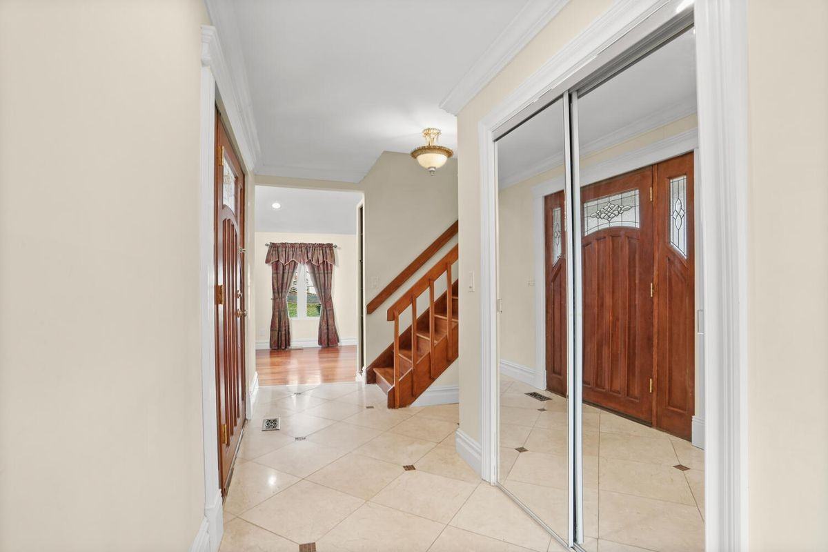 9 Harmony Ln - Photo 2 of 9