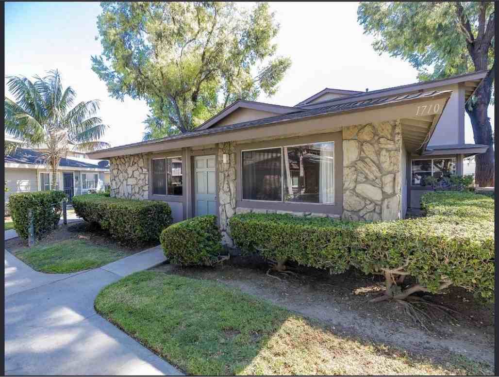 1710 Normandy Pl ##A - Photo 3 of 13