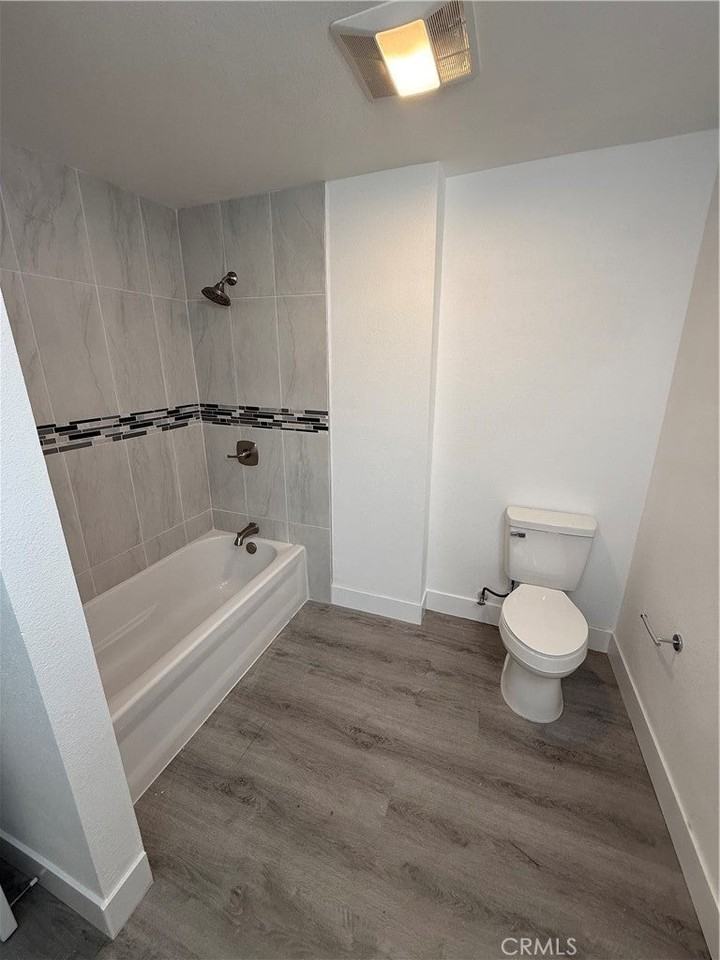 7134 Granger Ave - Photo 6 of 14