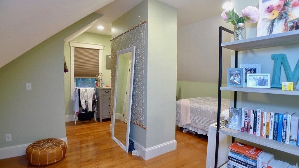 10 Savin Hill Ave - Photo 6 of 13