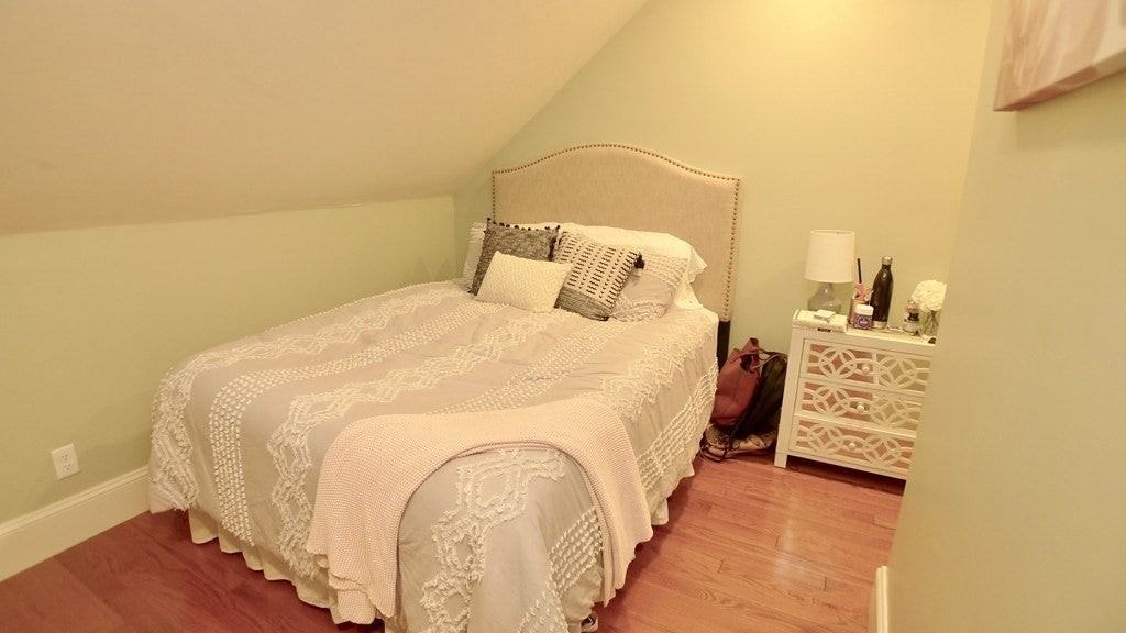 10 Savin Hill Ave - Photo 7 of 13