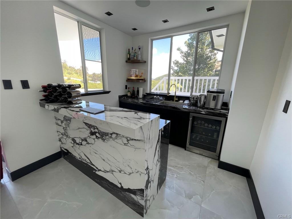 70 Dapplegray Rd - Photo 2 of 8