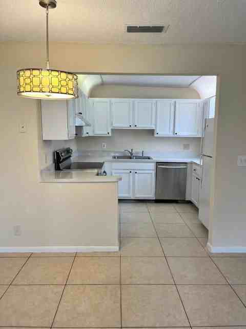 2339 Linton Ridge Cir #E6 - Photo 2 of 8