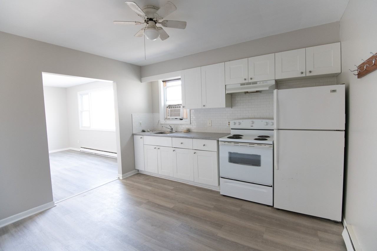 67 Thames St #D - Photo 2 of 10