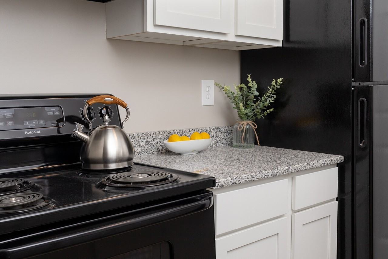 Sailboat Bay - Photo 2 of 25