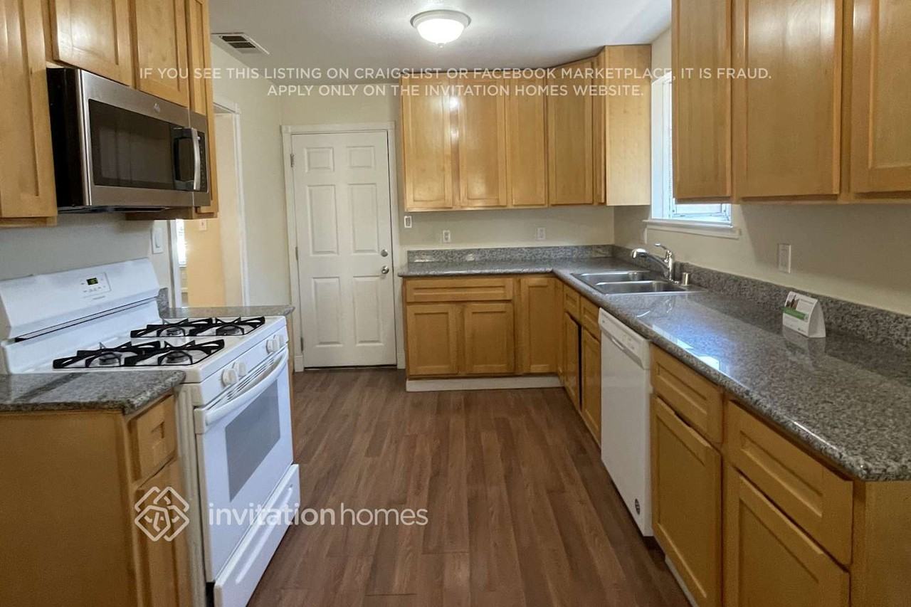 513 San Joaquin Ave - Photo 5 of 18