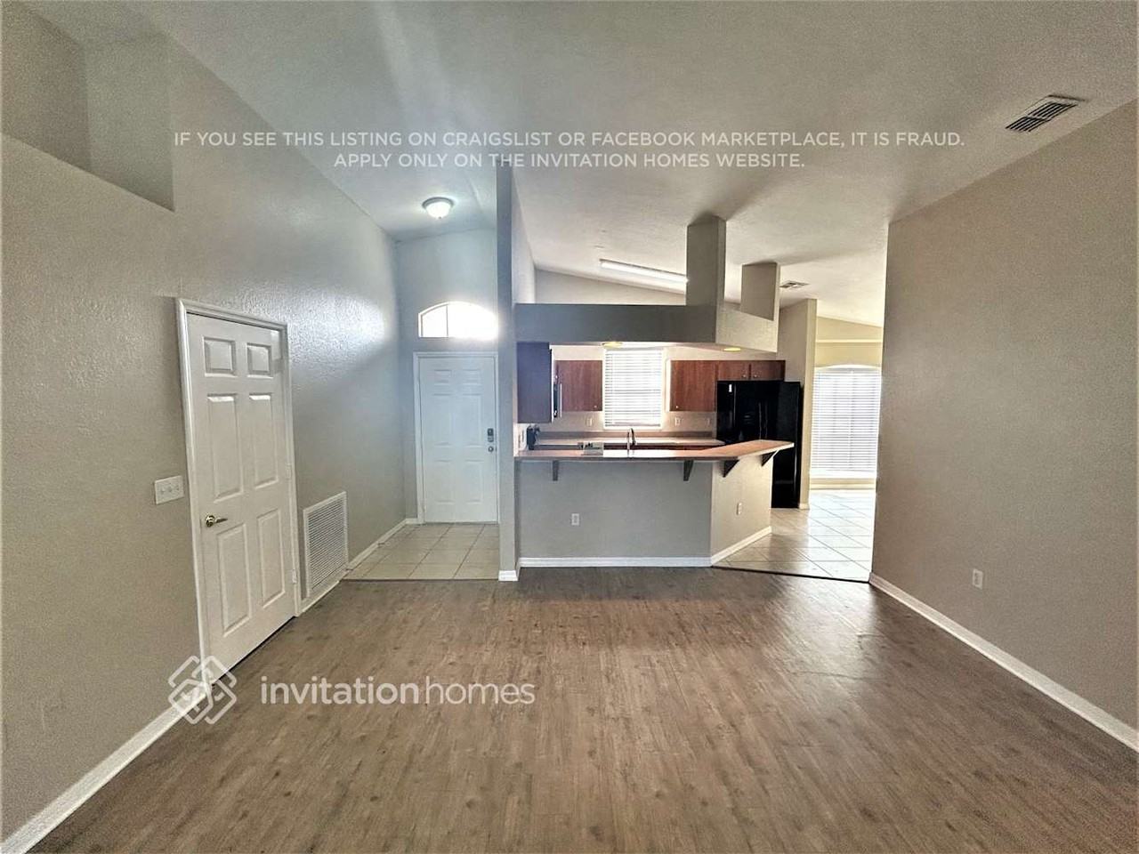 2952 Coach Lamp Rd - Photo 2 of 18