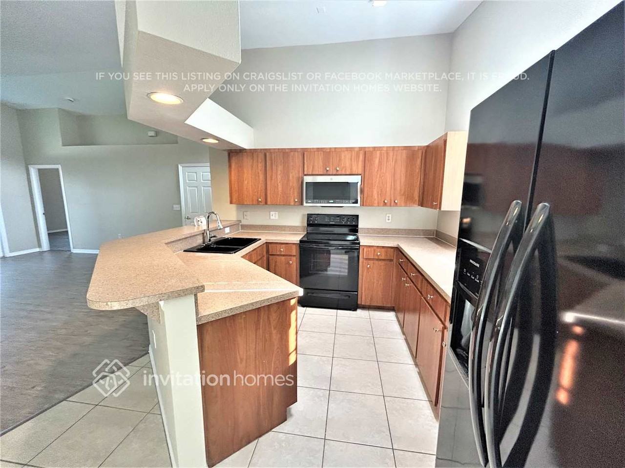 2952 Coach Lamp Rd - Photo 3 of 18