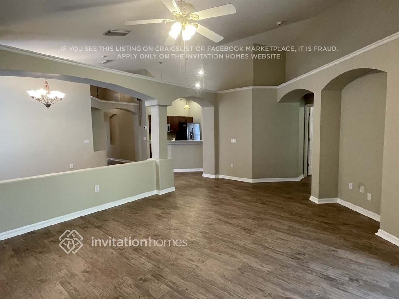 6908 Jamestown Manor Dr - Photo 3 of 17