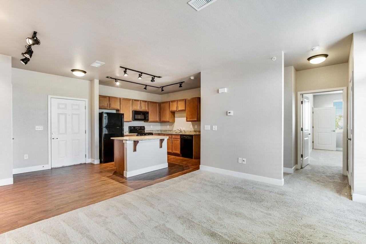 The Lofts At St. Michaels - Photo 7 of 21