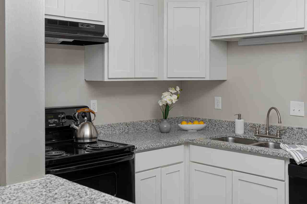 Ashby Gardens - Photo 2 of 17