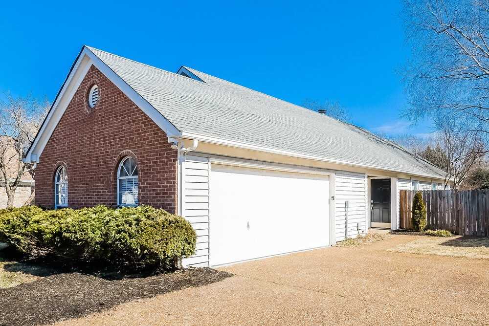 2730 River Bend Dr - Photo 3 of 16