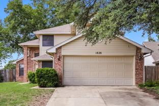 1828 Lincolnshire Way - Photo 1 of 1