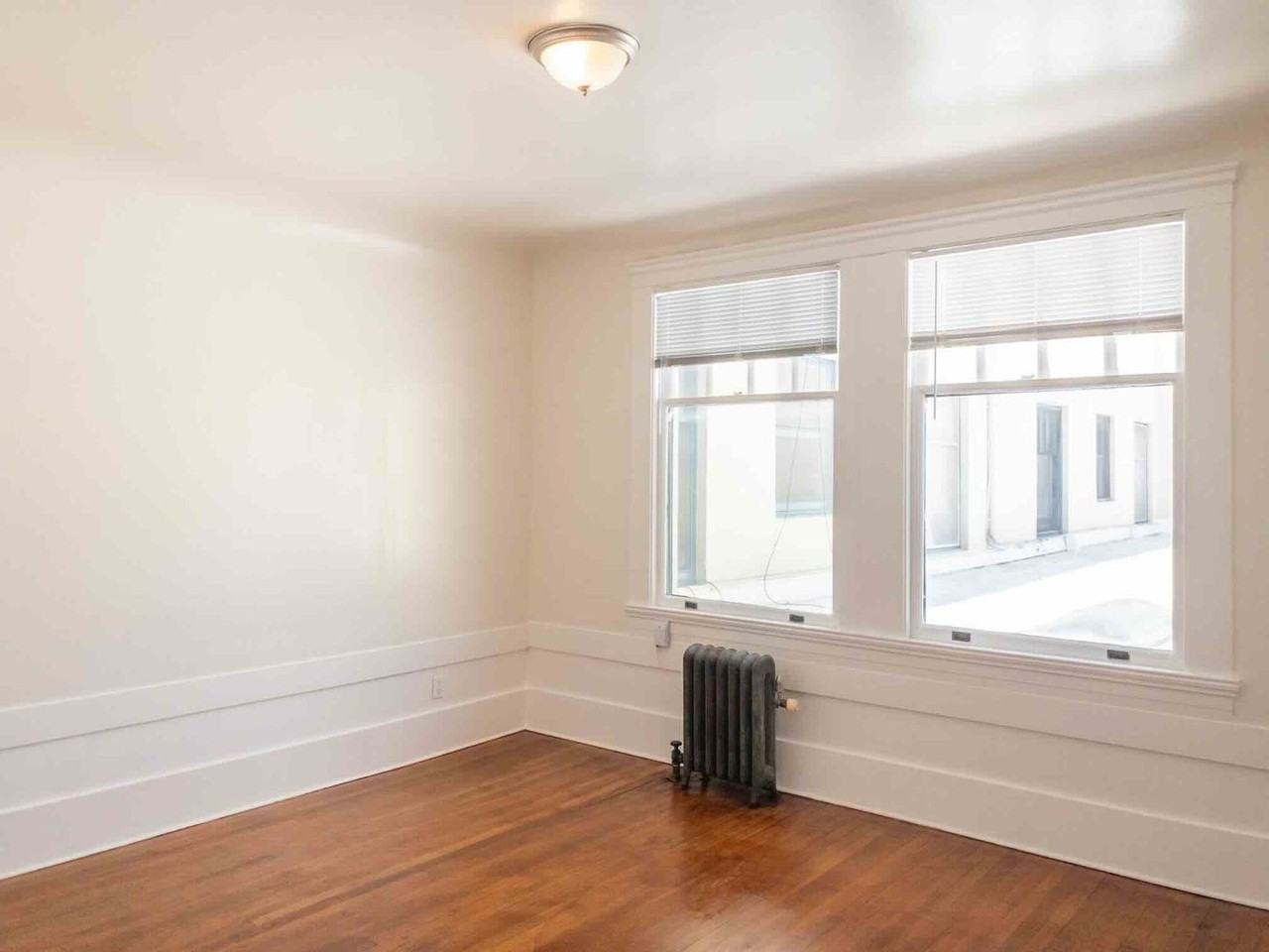 1009 B St #17 - Photo 2 of 19